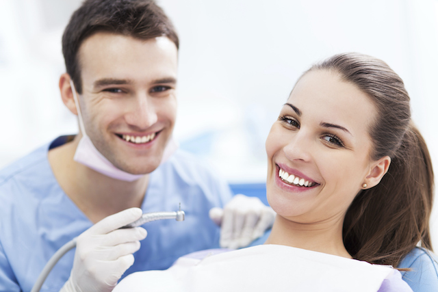 Why Dentists Have the Best Teeth Whitening Services