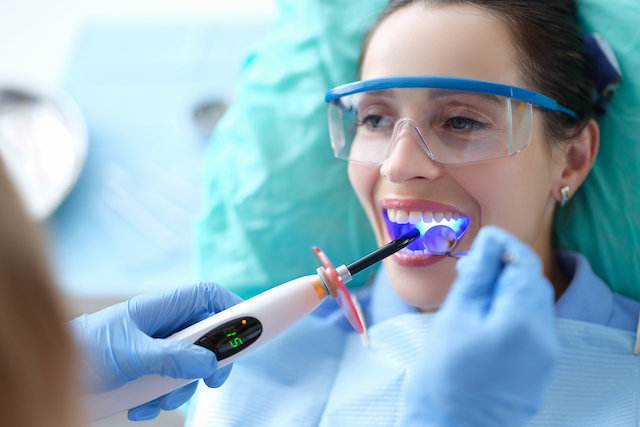 What It’s Like to Get Partial Dentures